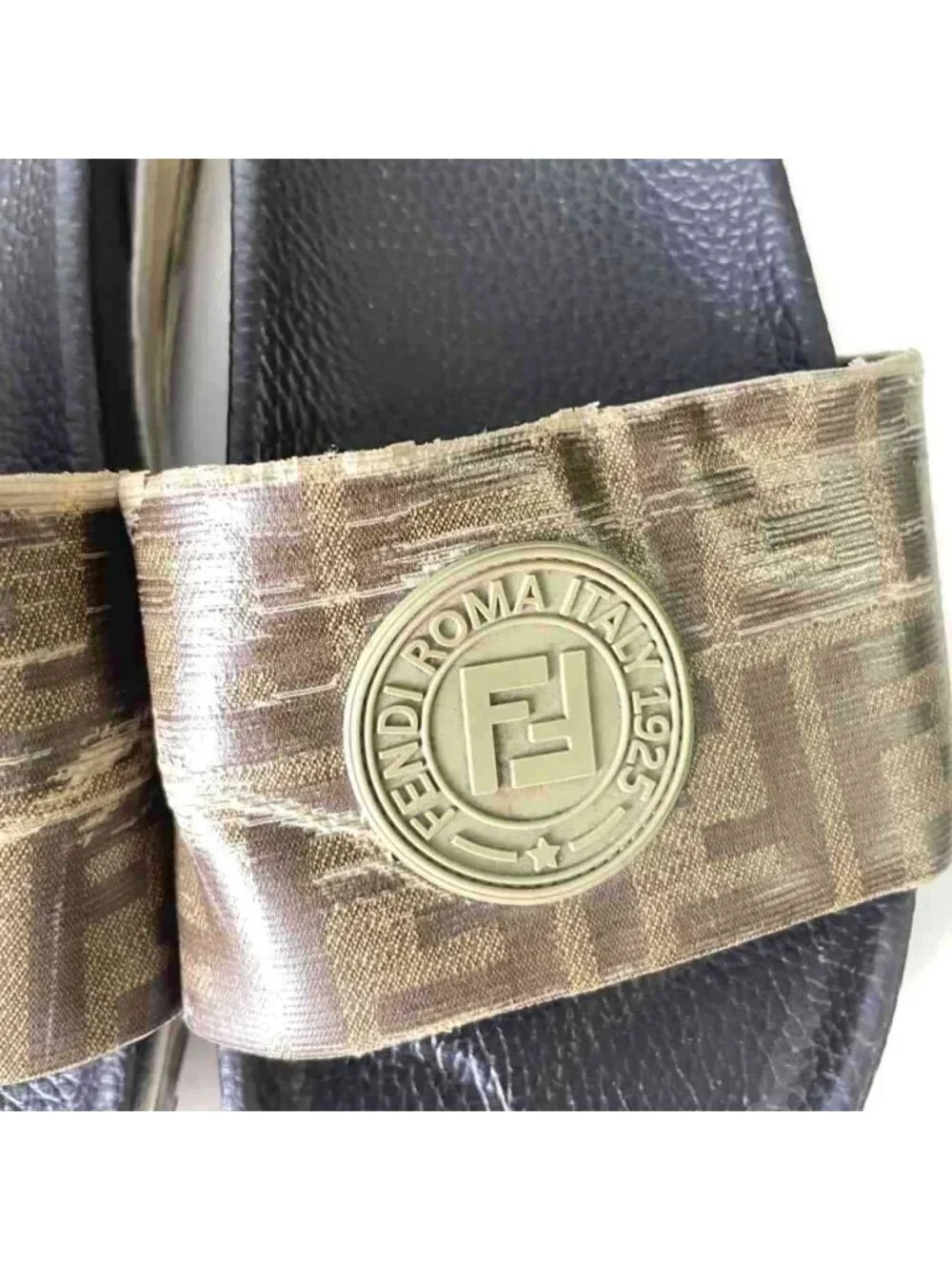 Fendi Slide Sandals Lava Logo Zucca Pattern 8 Brown